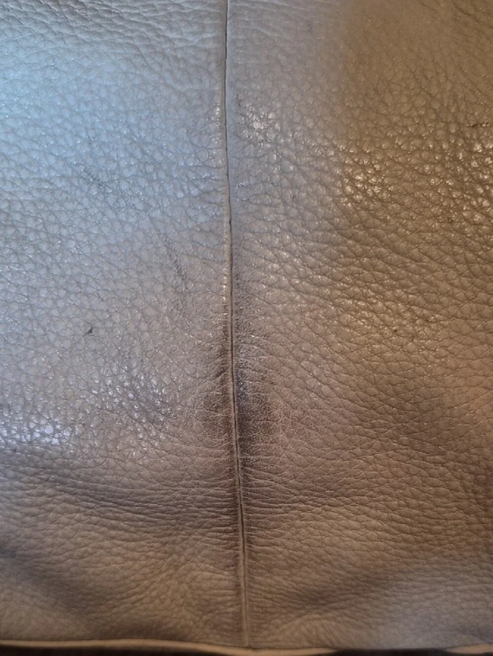 Tory Burch soft pebbled